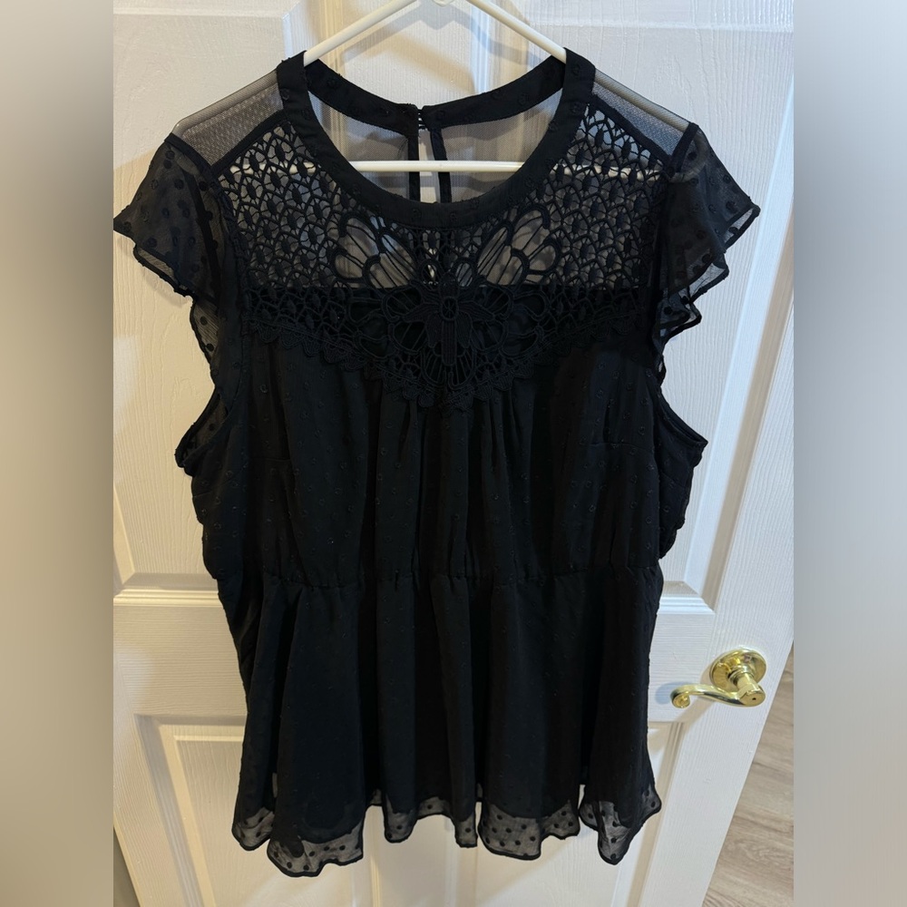 Torrid Size 3 Black Lacy & Mesh Sleeveless Top